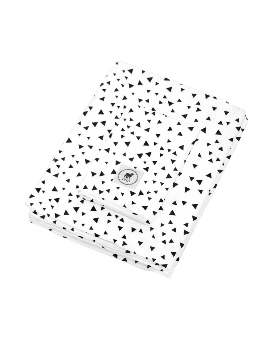 Juego de Sábanas para Mini Colecho (50×90) – Triángulitos Negros